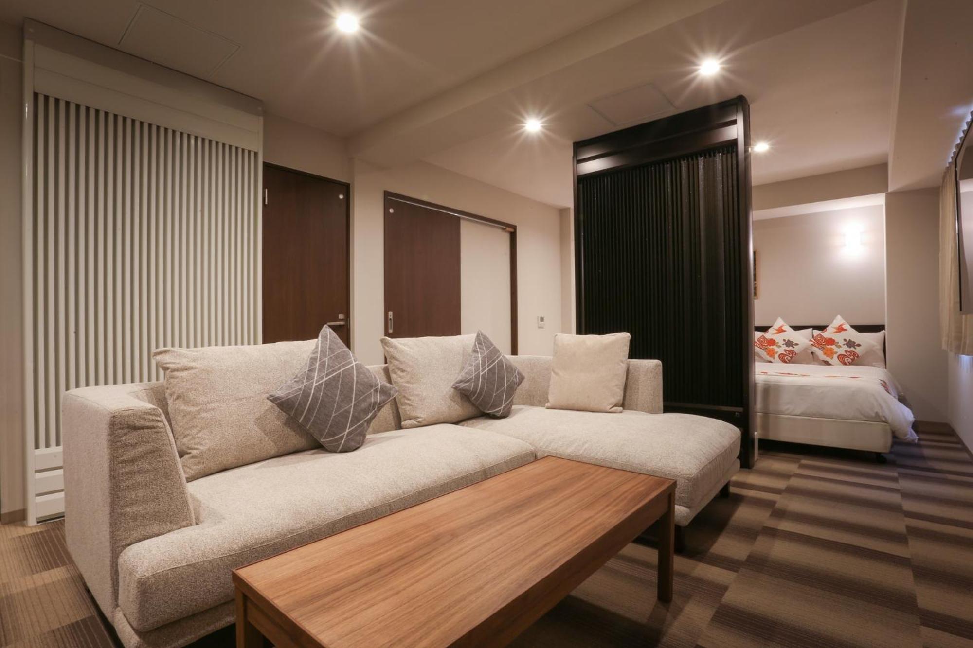Hotel Naha City -Kokusai Street- Экстерьер фото